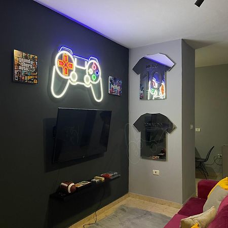 Super House 2 Blloku - 3 Rooms Tirana Exteriör bild