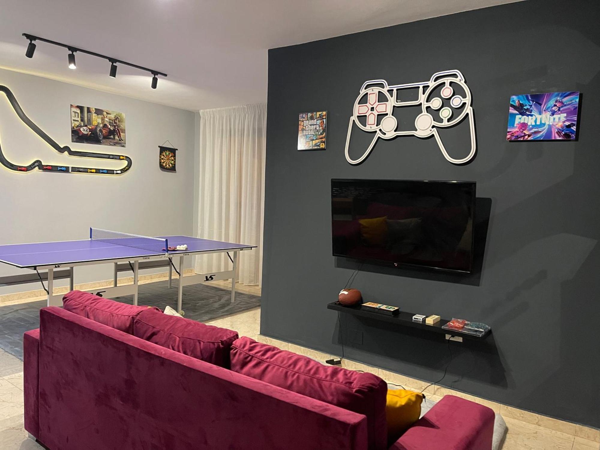 Super House 2 Blloku - 3 Rooms Tirana Exteriör bild