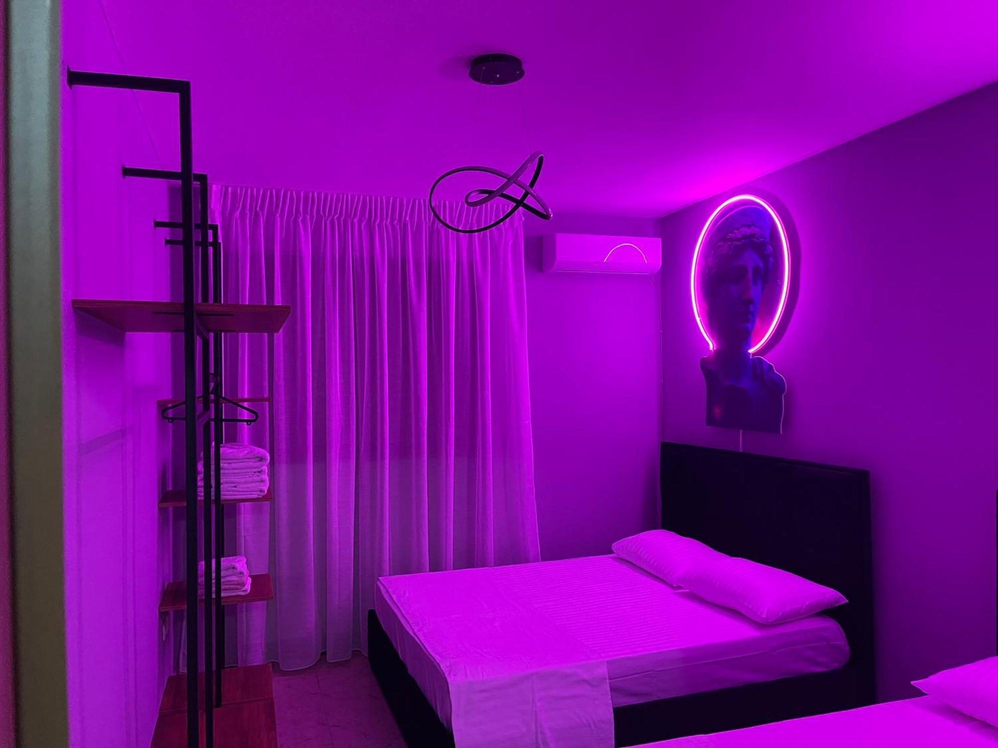 Super House 2 Blloku - 3 Rooms Tirana Exteriör bild